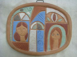 Women ~ Israeli Art Ceramic Picture Signed - Other & Unclassified