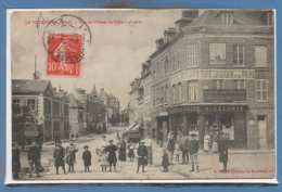 27 - Le NEUBOURG -- Rue De L'Hôtel De Ville - Le Neubourg