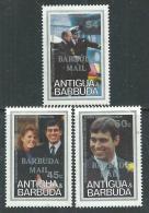 Barbuda N° 829 / 31  XX Mariage Du Nprince Andrew Et De Miss Sarah Ferguson Les 3 Valeurs  Sans Charnière  TB - Barbuda (...-1981)