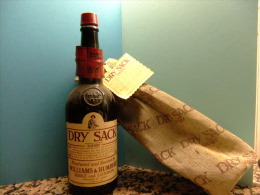 DRY SACK SHERRY -- VINTAGE - Spiritueux