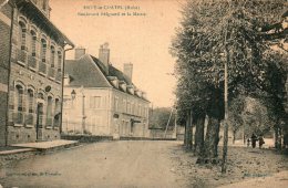 10 Ervy Le Chatel Boulevard Belgrand Et La Mairie Animée - Ervy-le-Chatel