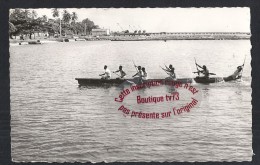 J831 - PORT GENTIL Arrivée De Courses En Pirogue - GABON - AEF - Gabon