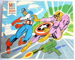 Puzzle MB 1978 - SUPER HEROS - CAPTAIN AMERICA - 200 Pièces MARVEL - Puzzels