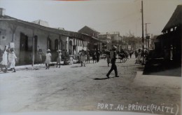 HAITI PORT AU PRINCE CARTE  PHOTO N°9  UN COIN DE LA VILLE - Haïti