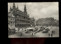 BRUXELLES Grand Place Côté Nord Est Marché Aux Fleurs ( Charrette Cie Ardennaise De Transports Et Massageries VAN GEKO ? - Markten