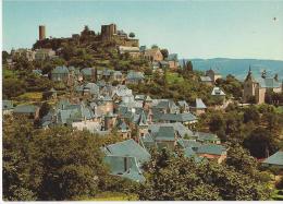 Turenne - Chateau De Linoire Dominant La Ville - église, Maisons Anciennes - Non écrite - Andere & Zonder Classificatie