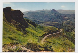 ROUTE DU PUY MARY - LE PUY GRIOU - CPSM NON VOYAGEE - Ed. THEOJAC - Condat