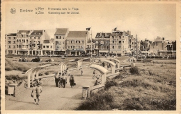 BREDENE -PROMENADE VERS LA PLAGE- - Bredene