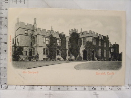 CPA Angleterre - Warwick Castle - The Courtyard - Warwick