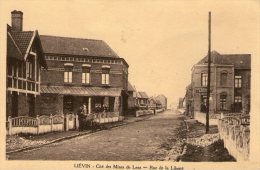 62 - LIEVIN - Cite Des Mines De Lens - Rue De La Liberté - Très Bon état - 2 Scans - Lievin
