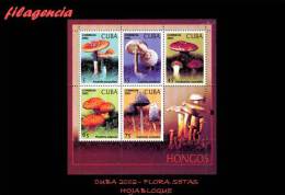 AMERICA. CUBA MINT. 2002 FLORA. SETAS. HOJA BLOQUE - Ongebruikt