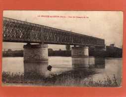 27 Le Manoir   PONT Du CHEMIN DE FER  Petite Animation Lancer De Cailloux Dans L'eau CPA  Année 1921 - Le Manoir