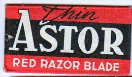 RAZOR BLADE RASIERKLINGE ASTOR - Razor Blades