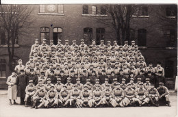 Carte Postale Photo Militaire Français CASERNE- 18 ème Régiment Infanterie ? Artillerie ? Nancy-Metz-Epinal ? A SITUER - Kazerne