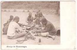 Ethnique - Ethnic - Indigène - Native - Almoço De Mussorongos - Angola - Ohne Zuordnung