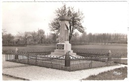 Pontoise-les-Noyon (60) Le Monument - Marseille-en-Beauvaisis