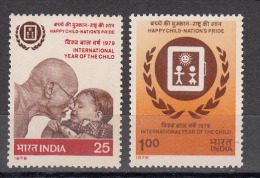 INDIA, 1979,  International Year Of Child, Gandhi, Mother, Child,  MNH, (**) - Unused Stamps