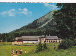 ROMANIA,RUMANIA,ROUMANIE, RUMANIEN,1968,43  ANS,POINA BRASOV,HOTEL SPORT,prairie,touriste Heureux - Rumänien