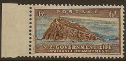 NZ 1947 6d Lighthouse SG L48 HM #AL1366 - Dienstzegels