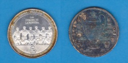 ESPAÑA / REAL MADRID  2.002 Medalla De Plata SC/UNC "Los Heroes De La Novena" DL-10.626 - Otros & Sin Clasificación