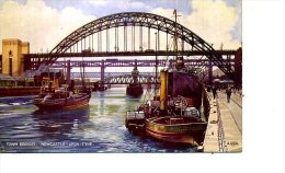 NEWCASTLE  TOWN BRIDGES BOAT TYNE TOP - Newcastle-upon-Tyne