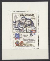 Delcampe - Czechoslovakia - 1979 Space Flight Block MNH__(TH-2531) - Blocks & Kleinbögen