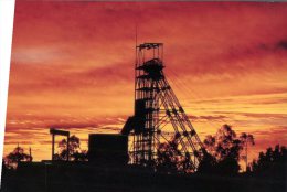 (567) Australia - WA - Eartern Goldflied Sunrise - Kalgoorlie / Coolgardie