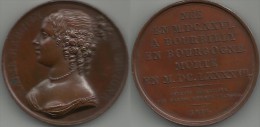 MEDAILLE EN BRONZE . MARIE RABUTIN . 1816 . - Royaux / De Noblesse