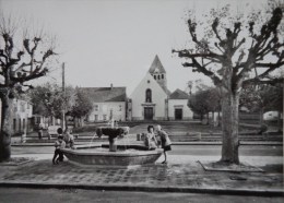 78 PLAISIR PLACE DE L'EGLISE  CARTE VENDUE AVEC LE NEGATIF D´ORIGINE DU PHOTOGRAPHE POUR L´EDITEUR - Plaisir