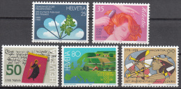 Switzerland   Scott No.  817-21    Mnh    Year  1988 - Unused Stamps