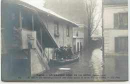 DEP 75 LA GRANDE CRUE DE LA SEINE JANVIER 1910 SERIE ND N° 23 UN SAUVETAGE RUE FELICIEN DAVID - Inondations De 1910