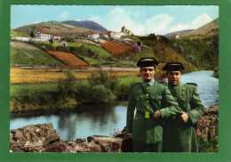 64 Biriatou,carabiniers Espagnols Sur La Bidassoa Pays Basque,pyrénéees Atlantiques,frontière FRANCE ESPAGNOL, - Biriatou