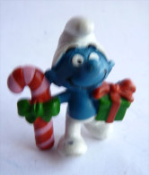 Rare Figurine  SCHTROUMPF De NOEL AVEC SUCRE D'ORGE SMURF PITUFO SCHLUMPH - Schtroumpfs (Los Pitufos)