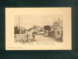 St Saint Mammes (77) - Entrée De La Grande Rue ( Animée Cantonnier Ed. Larue Tailleur Carte Cuvette) - Saint Mammes