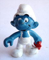 Figurine SCHTROUMPF POMPISTE BULLY PEYO W GERMANY CHIFFON ROUGE - SMURF PITUFO SCHLUMPH - Smurfs