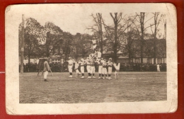 CARTE PHOTO . Manifestation De GYMNASTIQUE ( Au Dos , En Manuscrit " REDON " ) - Gymnastique