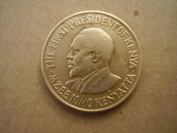 KENYA 1971 FIVE CENTS   KENYATTA Nickel-Brass  USED COIN In FAIR CONDITION. - Kenia