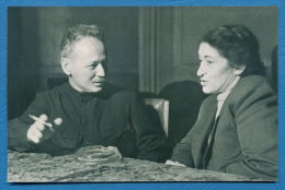 140047 / WRITER Russia - Mikhail A. Sholokhov CIGARETTE (Nobel Prize 1965) &  Wanda Wasilewska Polish Soviet Novelis - Nobelprijs