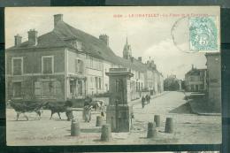 N° 5188  -   LE CHATELET / La Place De La Fontaine  Dal150 - Le Chatelet En Brie