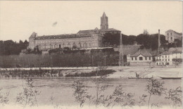 CPA - LA REOLE (33) - Monument Des Bénédictins - La Réole