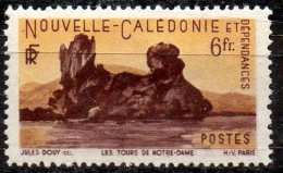 Nouvelle Calédonie ; 1948 ; N° Y: 273 ; N**   ; " Les Tours "   ; Cote Y : 3.20 E. - Unused Stamps