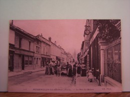 MOURMELON-LE-GRAND (MARNE) LES COMMERCES. LES MAGASINS. LA RUE DE CHALONS - Mourmelon Le Grand