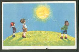 BOYS  PISSING ON SUN  ,  OLD POSTCARD, 0 - Humorous Cards