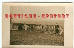 CARTE PHOTO Du CIMETIERE D'ALIX < GUERRE 14 < Cemetery + Monument Des Poilus Morts Pour La France - Cementerios De Los Caídos De Guerra