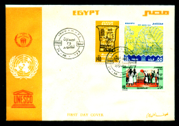 EGYPT / 1977 / PALESTINE / UN / UNRWA / UNESCO / REFUGEES / BARBED WIRE / DOME OF THE ROCK / SUBMERGED PHILAE TEMPLES - Cartas & Documentos