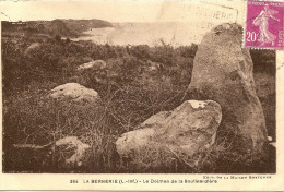 O-384-LA BERNERIE(L.-INF.)-LE DOLMEN DE LA BOUTINARDIERE - Dolmen & Menhirs