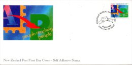 NOUVELLE-ZELANDE. N°1308 Sur Enveloppe 1er Jour (FDC) De 1994. Entraide Mutuelle. - Cartas & Documentos