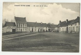 Tongre-Notre-Dame  *  Un Coin De La Place - Chièvres