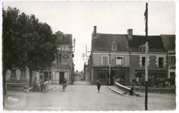 CARTE PHOTO CONTRES - LE PONT DE LA VICTOIRE - Contres