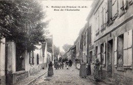 ROISSY-EN-FRANCE RUE DE L'ECHELETTE  TRES ANIMEE 1915 - Roissy En France